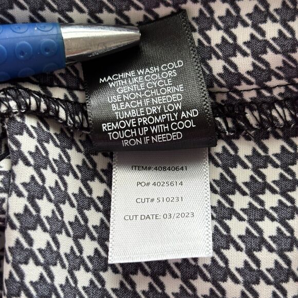 Torrid Harper Studio Crepe De Chine 3/4 Sleeve Blouse Houndstooth Size 2 2X H281 - Picture 9 of 10